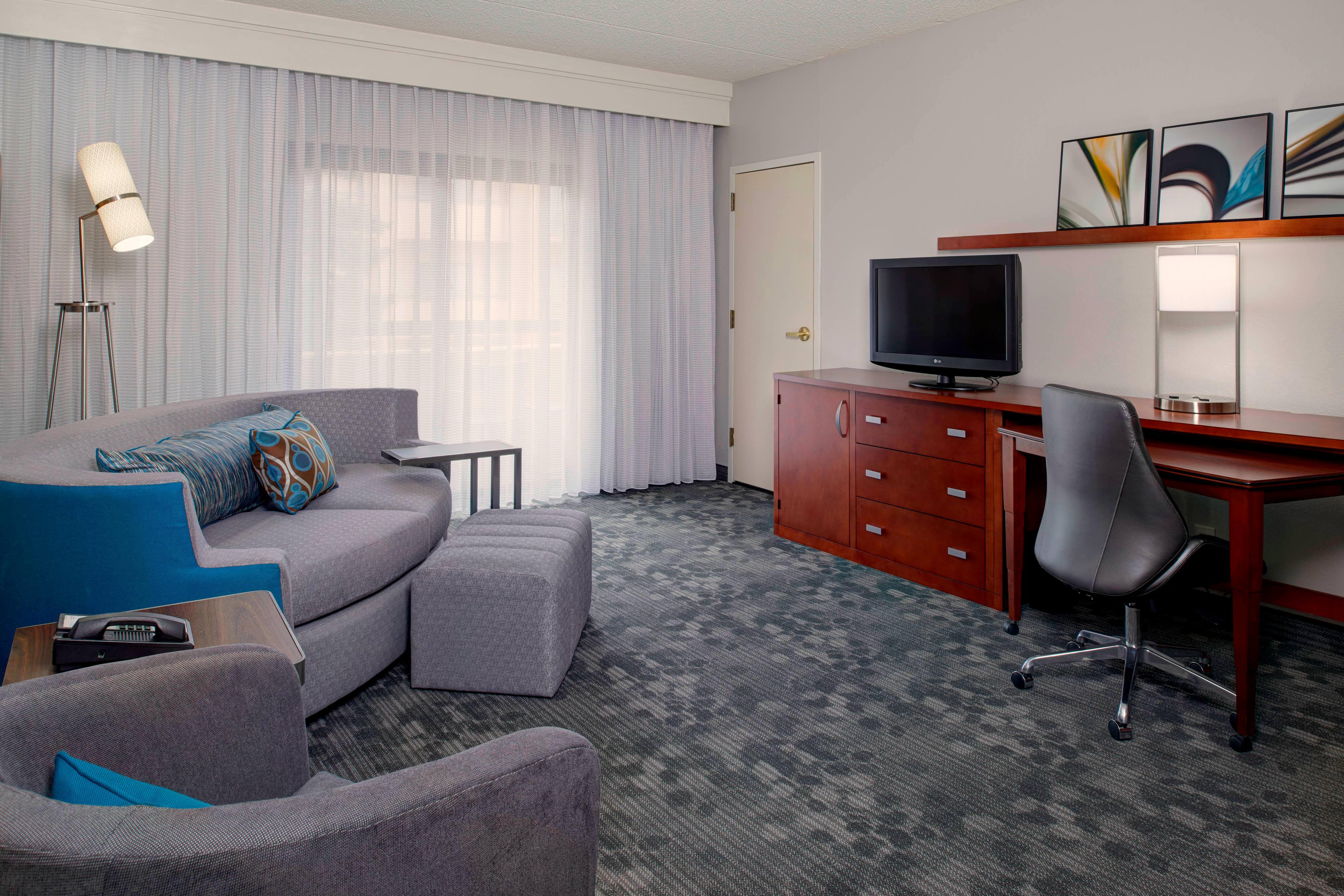 Hotel Sonesta Select Kansas Airport Tiffany Springs 3*